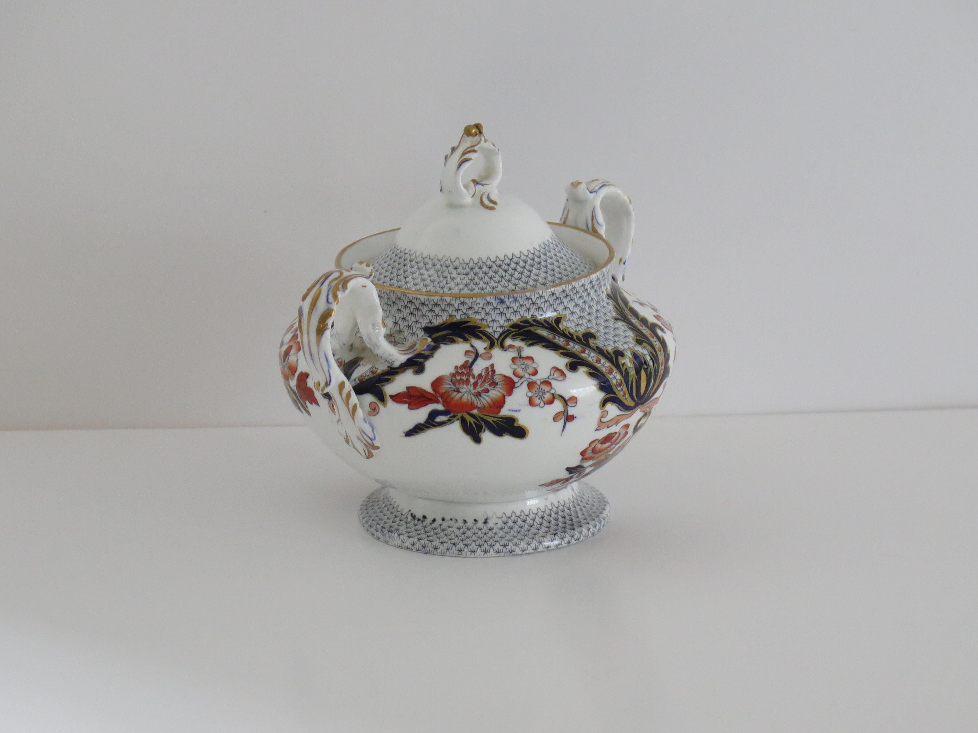 Cuenco con tapa de porcelana Davenport, patrón 2829 Chinoiserie, inglés 1860 en venta 2