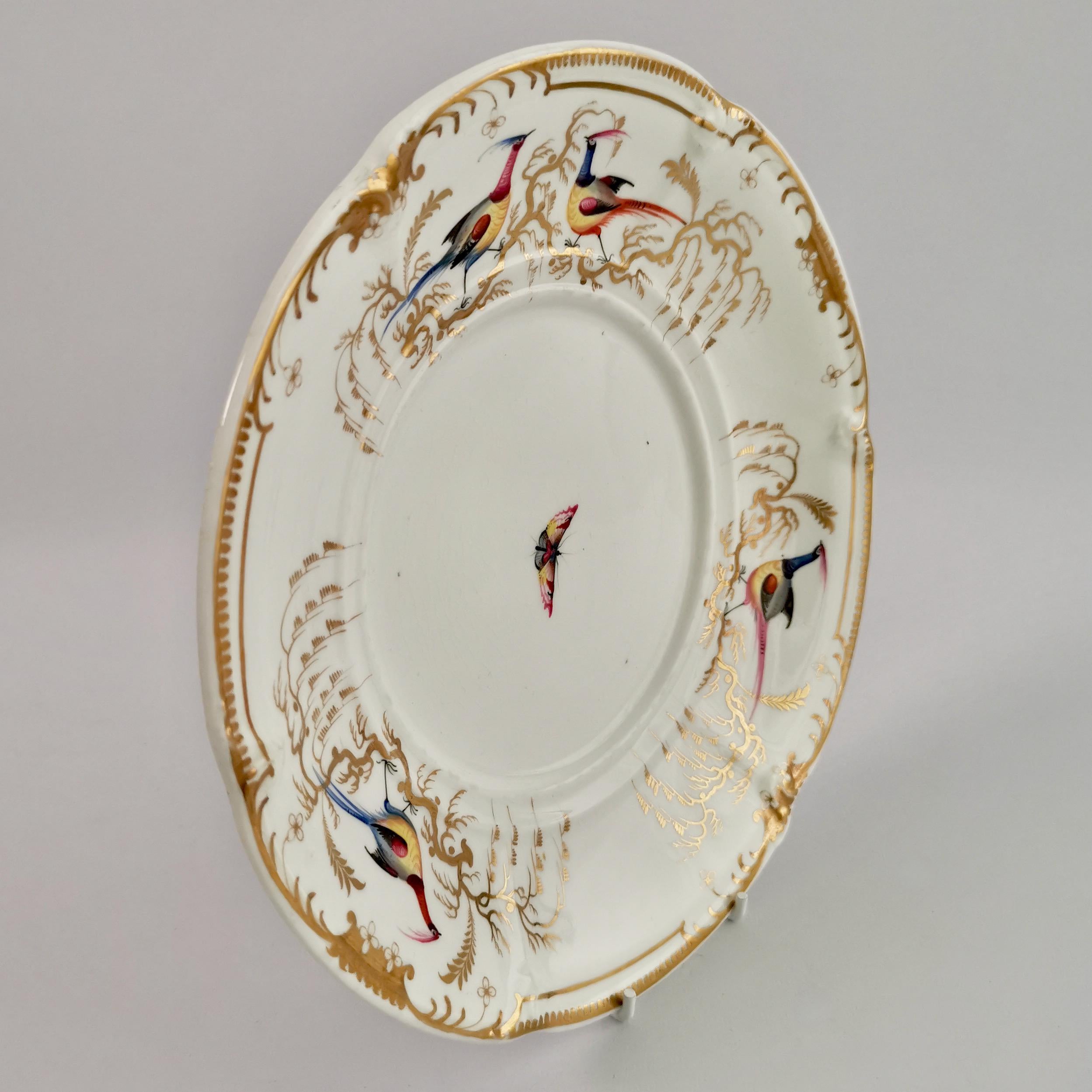 Davenport Porcelain Plate / Stand, White with Sèvres Style Birds, 1830-1837 In Good Condition In London, GB