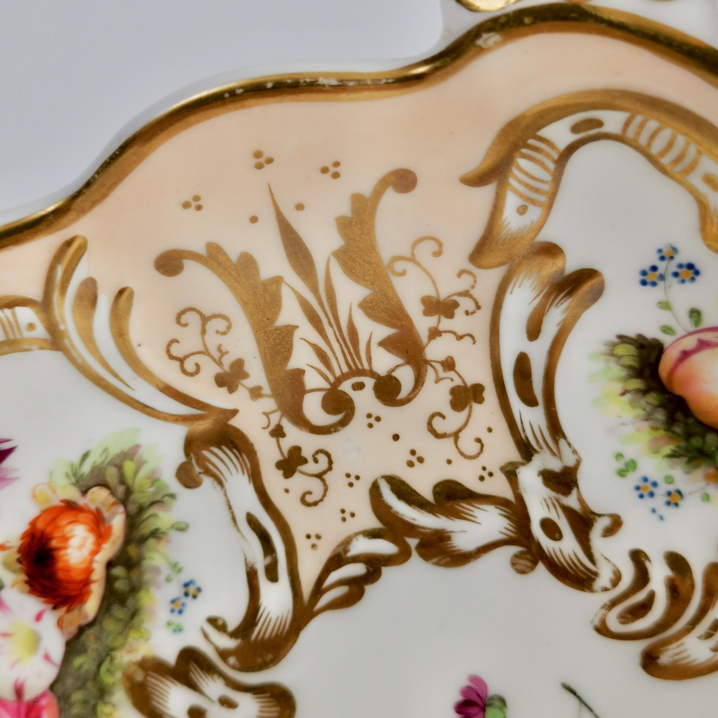 Hand-Painted Davenport Porcelain Serving Dish, Salmon, Gilt and Flowers, circa 1830