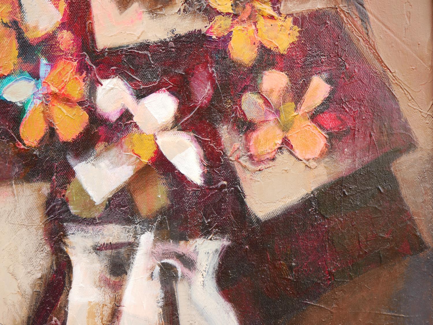 „Blumenstrauß, seltsame Vase“, warm getöntes abstraktes kubistisches Blumenstillleben im Angebot 5