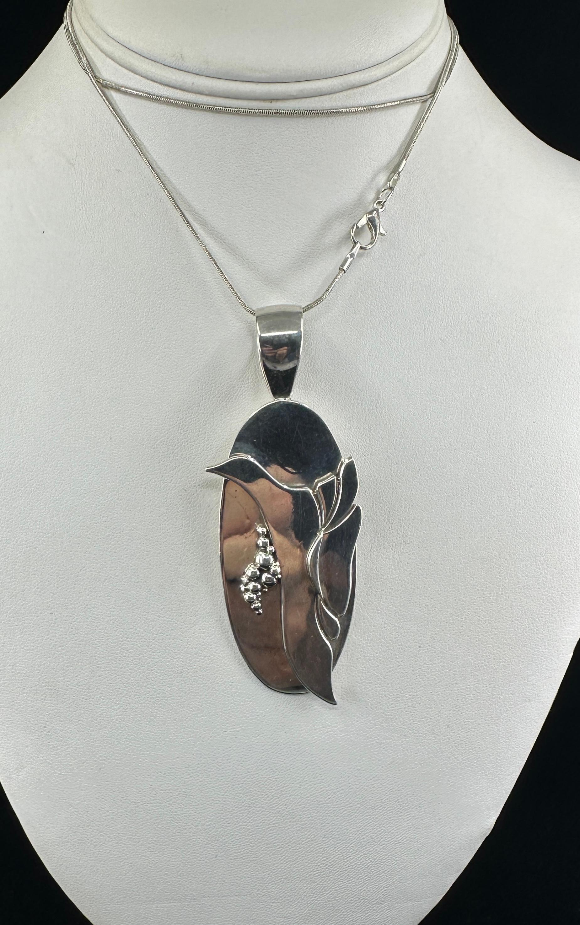 David and Phil Zachary Collana di uccelli Navajo in argento sterling Nativi americani in vendita 10