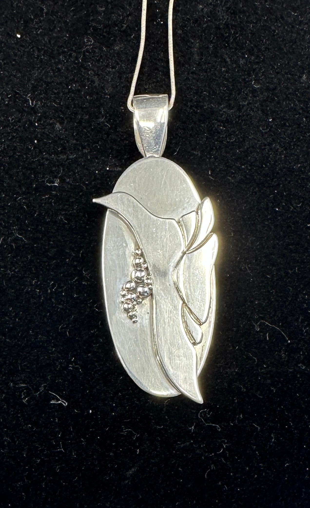 David and Phil Zachary Collana di uccelli Navajo in argento sterling Nativi americani In condizioni ottime in vendita a New York, NY