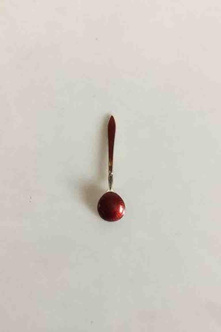 David Andersen, Norway, gilded salt spoon with red enamel.

Measures 6.1 cm / 2 13/32 in.
  