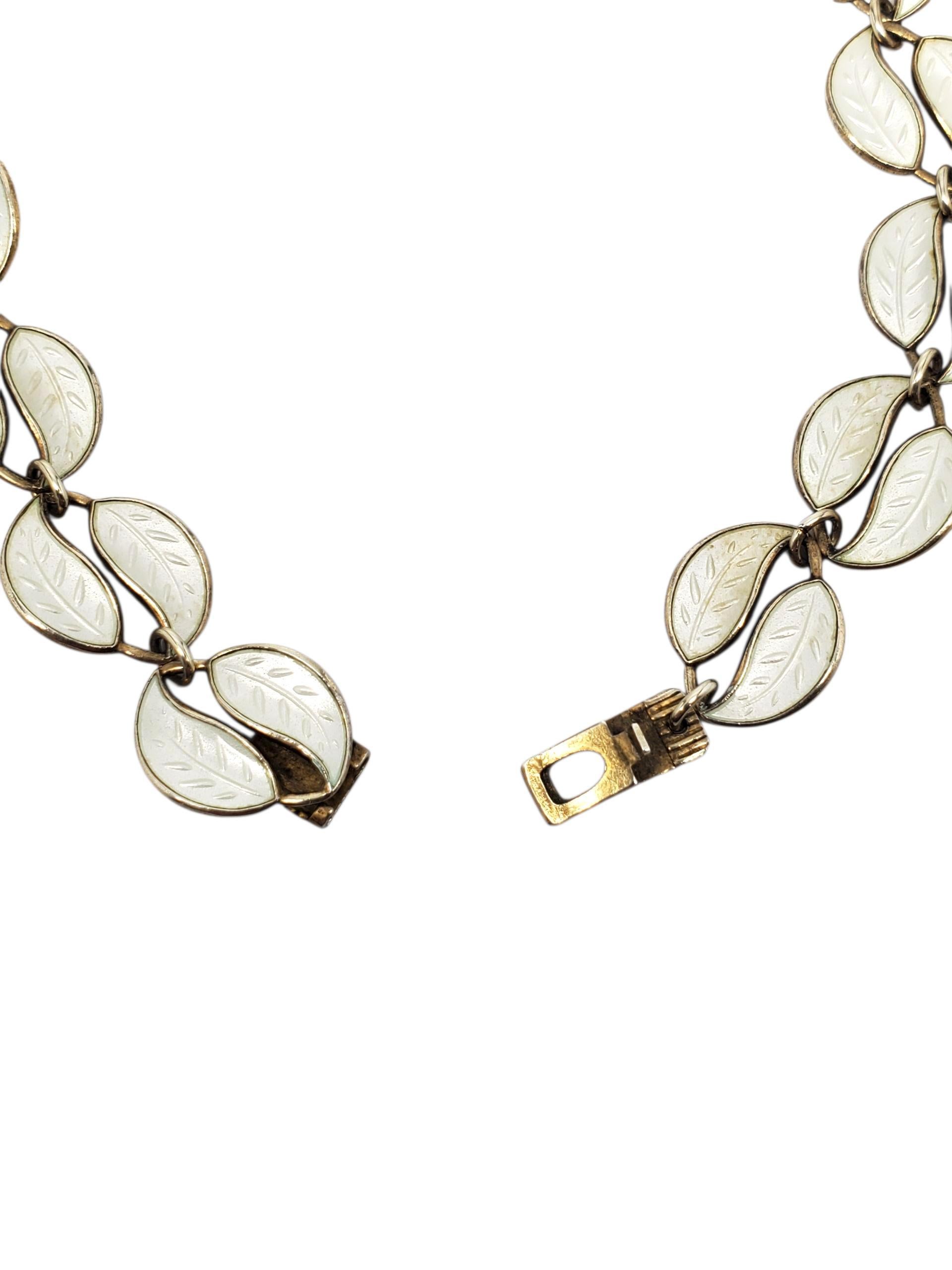 David Andersen Norway Collana girocollo in oro sterling e smalto bianco #23830 In condizioni buone in vendita a Washington Depot, CT