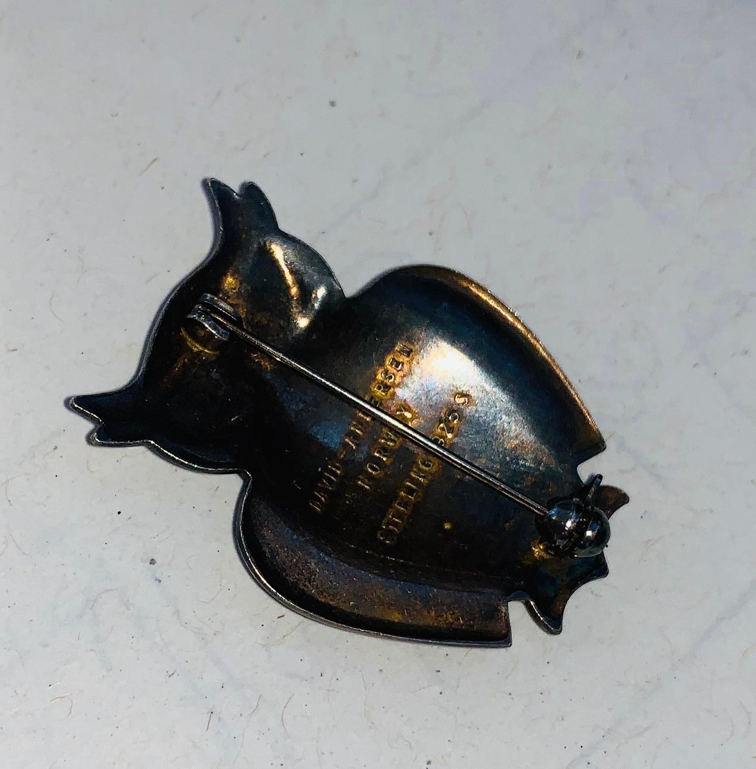 Émaillé David Andersen Broche norvégienne en argent émaillé pourpre