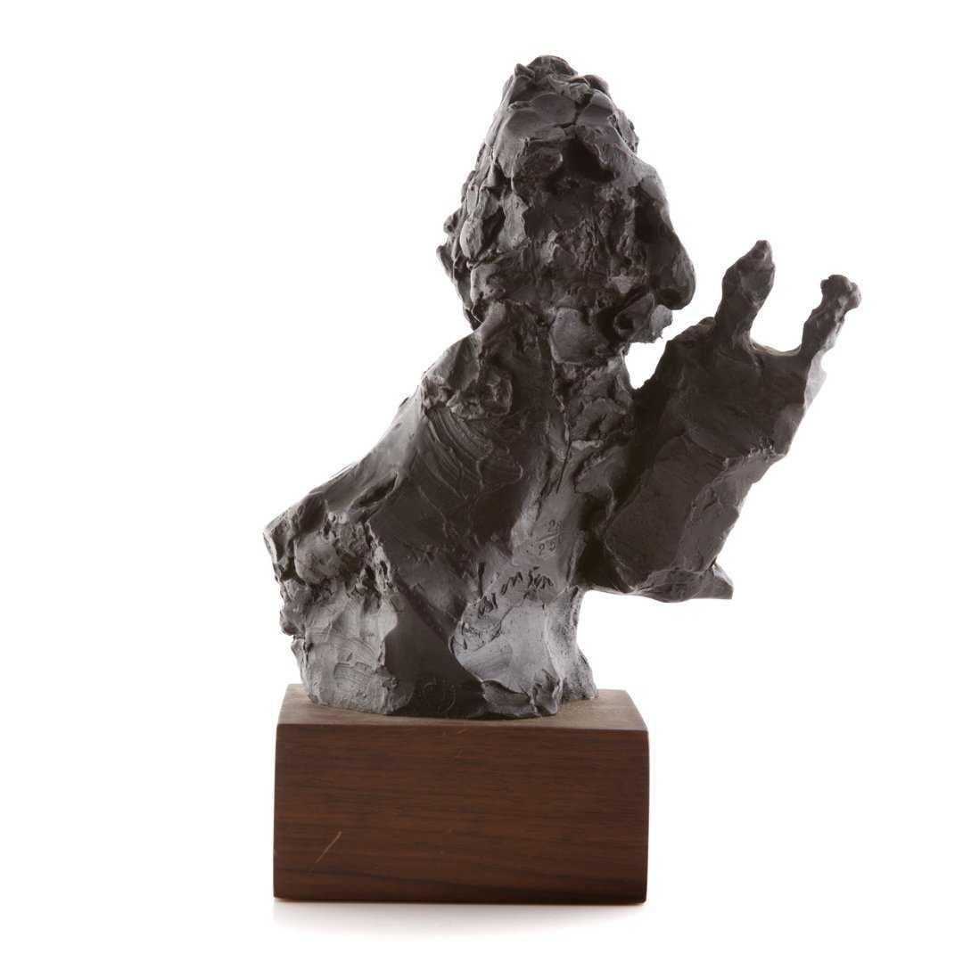 Bronzeskulptur Rabbiner mit Torah Judaica, Figur, amerikanischer Bostoner figuraler Modernist, Bronzeskulptur (Expressionismus), Sculpture, von David Aronson