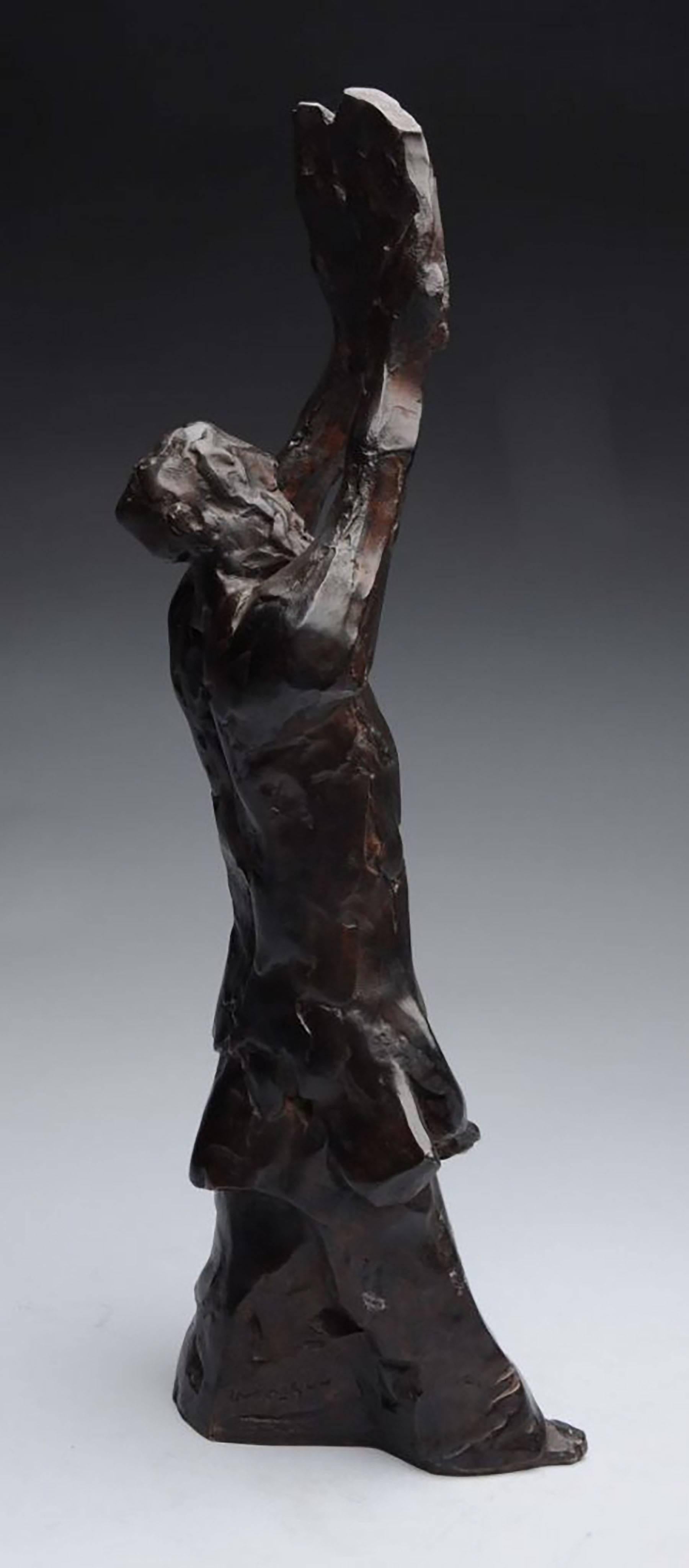 Gran Escultura de Bronce Judaica Figura Bíblica de Moisés Modernista Americano de Boston - Sculpture de David Aronson