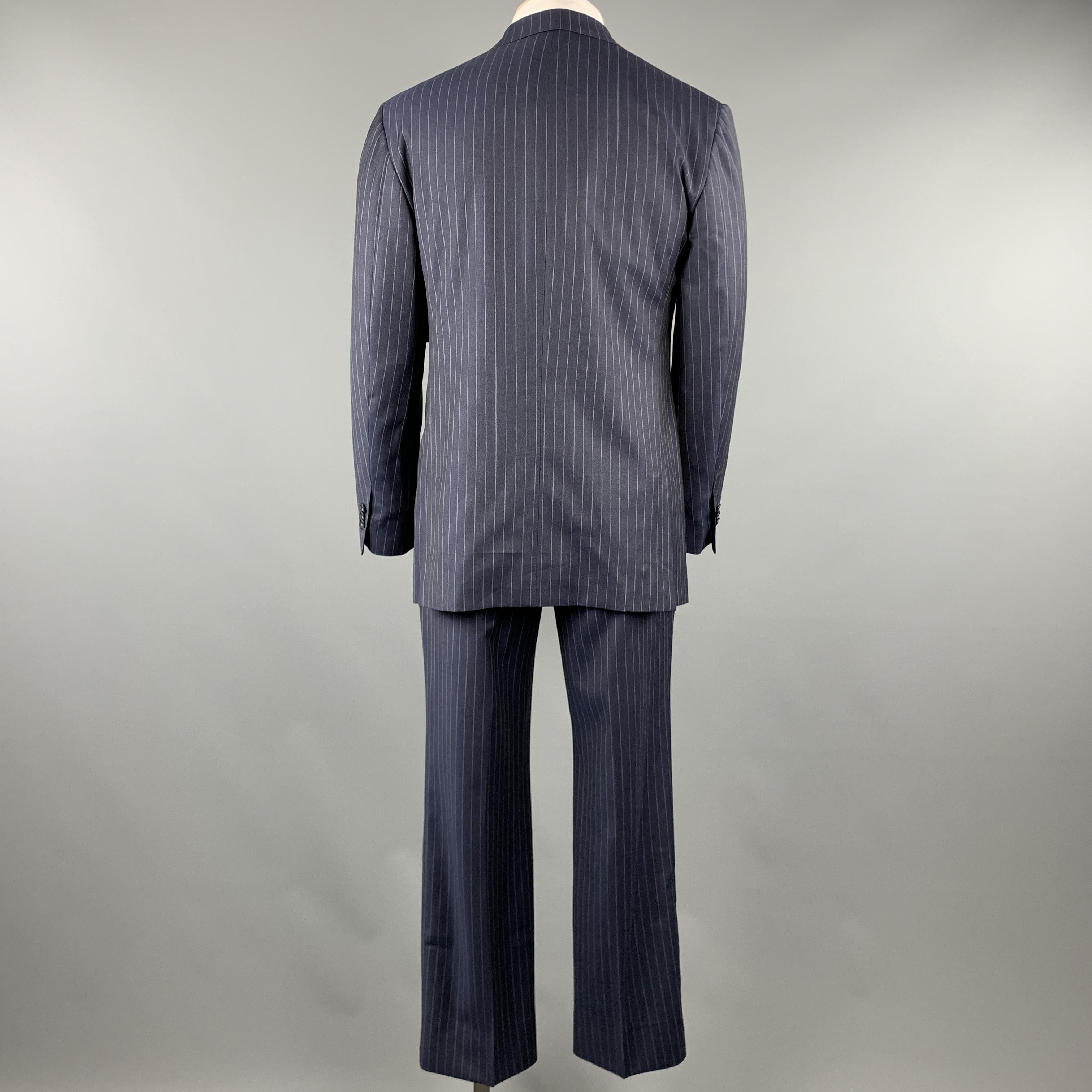 DAVID AUGUST Size 40 Navy & Gray Stripe Wool Peak Lapel 34 x 30 Suit In Good Condition In San Francisco, CA