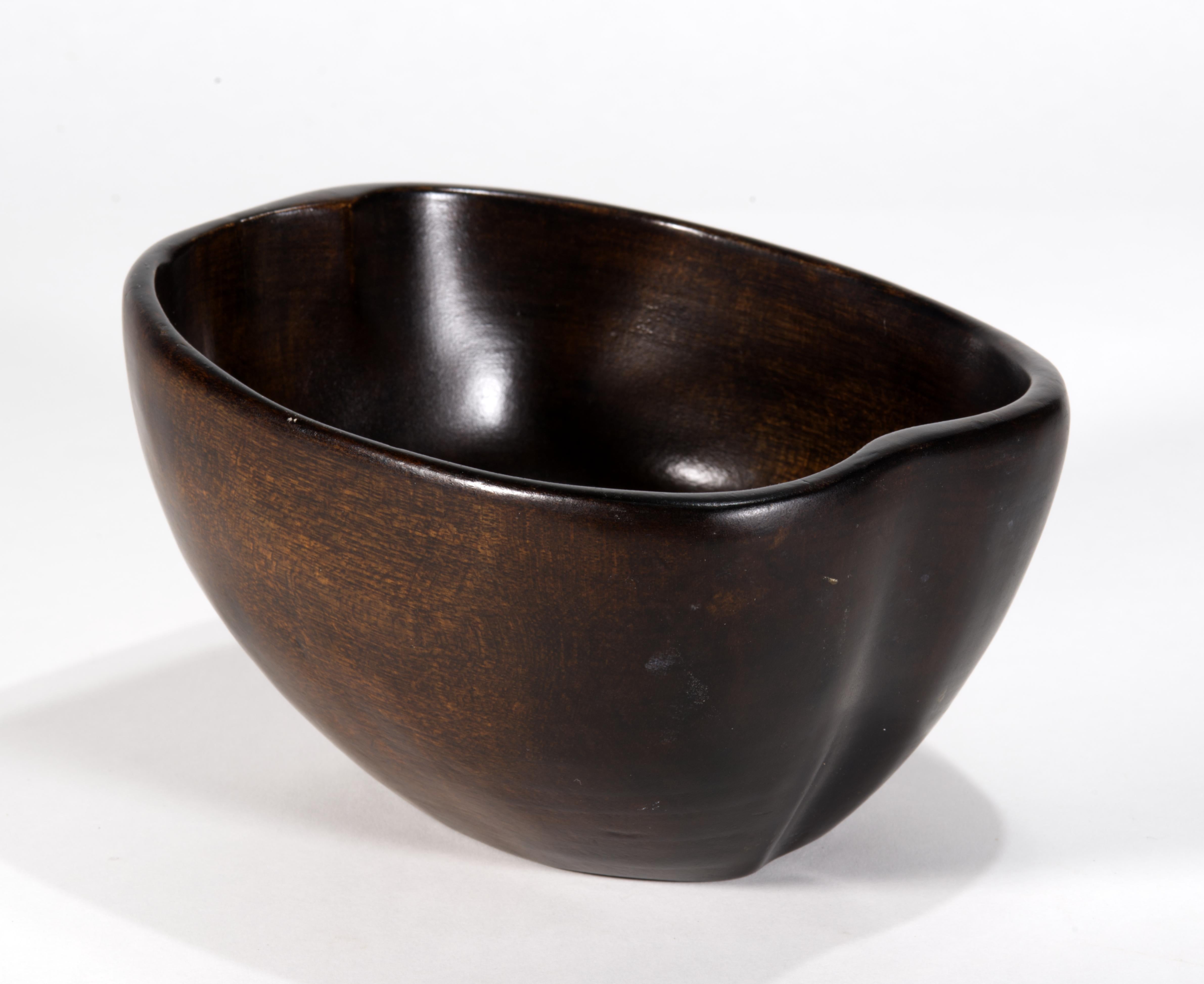 Mid-Century Modern David Auld Asymmetrical Carved Wood Bowl, 1960s For Sale