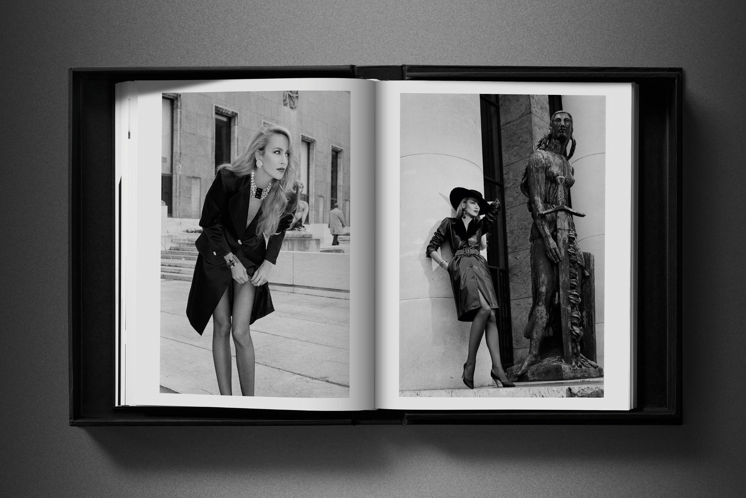 Bailey. 80s. 1-100, Yves Saint Laurent 1981. Libro e impresión firmados y limitados en venta 14