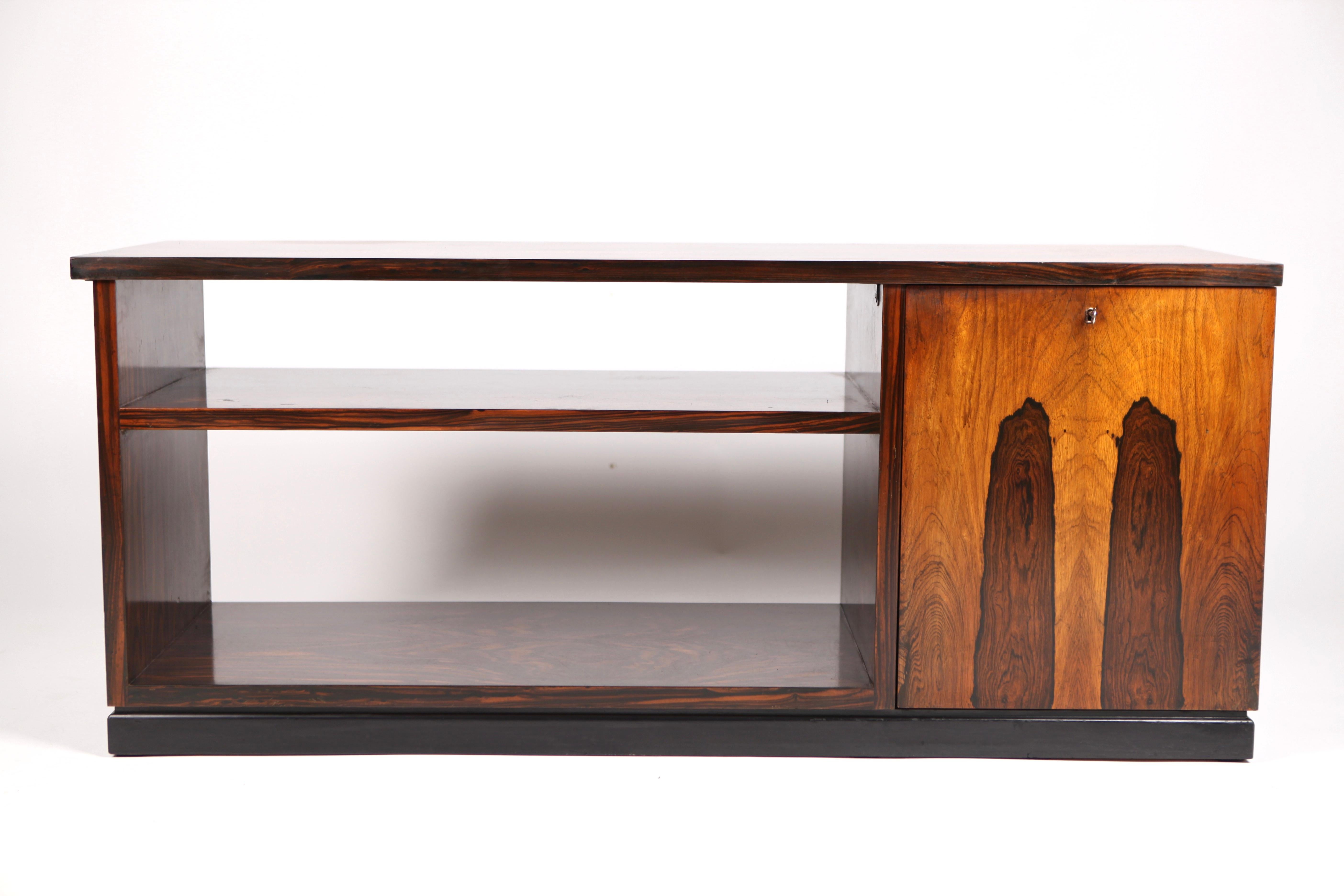 Mid-20th Century David Blomberg, Rosewood Bar Cube with Shelf, Sweden, 1930s