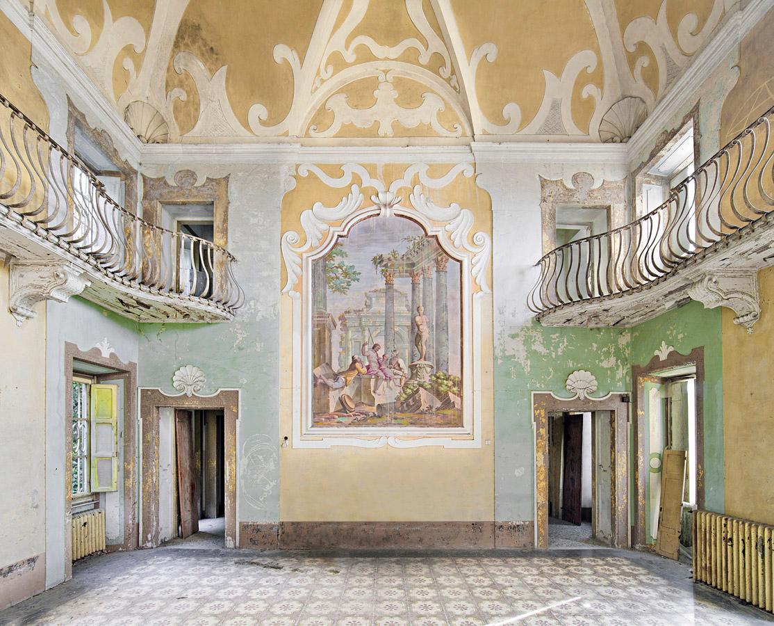 David Burdeny Color Photograph - Abandoned Villa, Toscana, Italy (44” x 55”)