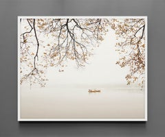 Barche sul Lago dell’Ovest, Hangzhou, Cina, stampa a pigmenti d’archivio, incorniciata