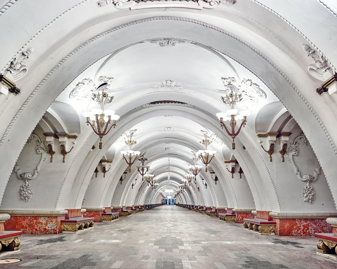 All available sizes & editions for each size of this photograph:
21” x 26" Edition of 7
32” x 40" Edition of 7
44” x 55” Edition of 10
59” x 73.5” Edition of 5

Burdeny’s Russia images, particularly in his photographs of the Moscow Metro, in which