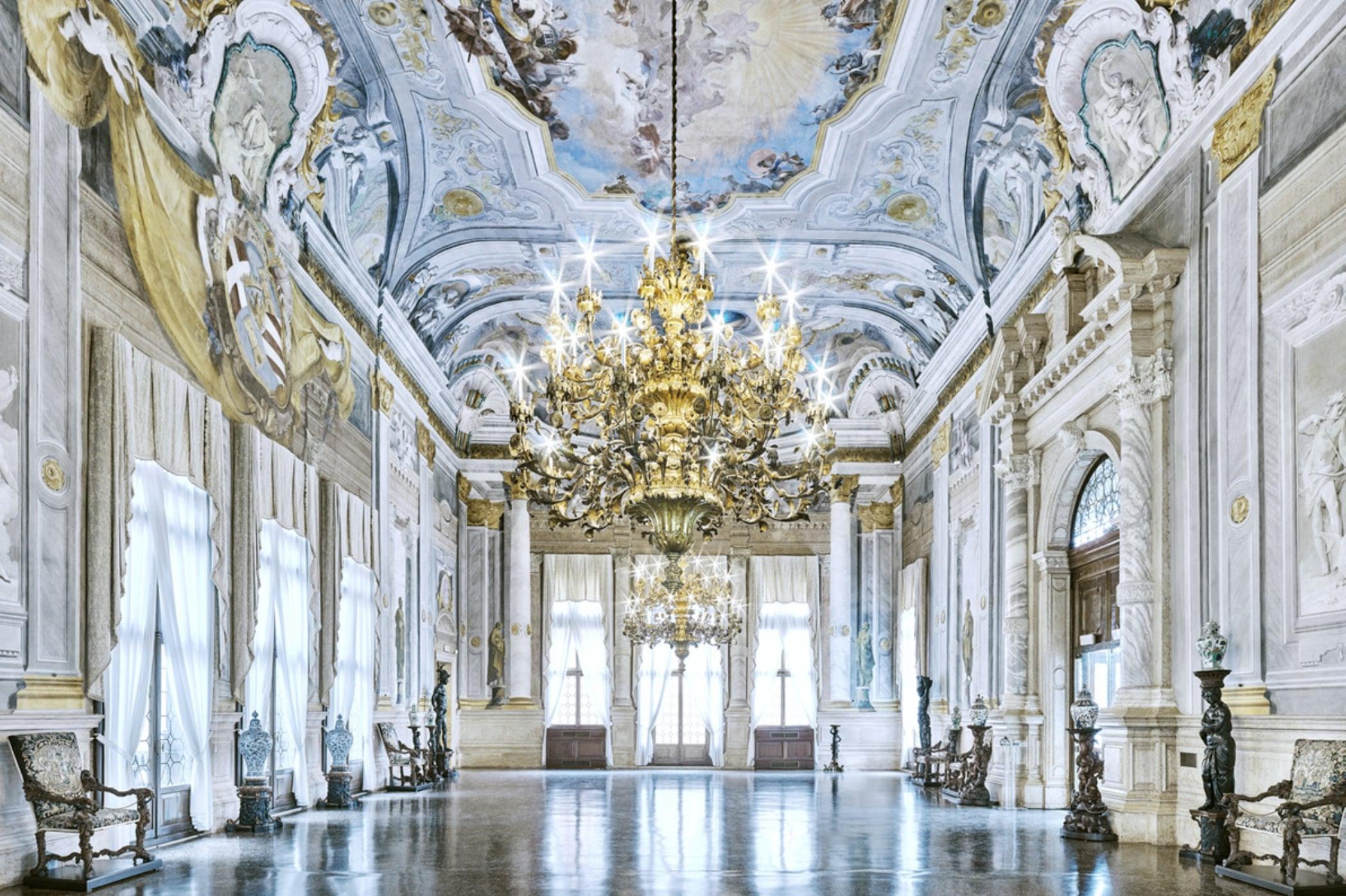All available sizes & editions for each size of this photograph:
21” x 32" Edition of 4
32” x 48" Edition of 7
44” x 66” Edition of 10

While the spaces themselves are ornate and traditional, with Burdeny mirroring the vantage points of Renaissance