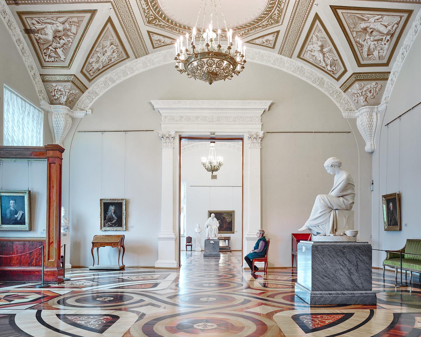 Title: Docent II, State Hermitage, St Petersburg, Russia

All available sizes & editions for each size of this photograph:
21” x 26" Edition of 7
32” x 40" Edition of 7
44” x 55” Edition of 10
59” x 73.5” Edition of 5

Burdeny’s Russia images,