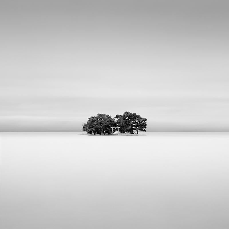 David Burdeny (b. 1968. Winnipeg, Canada) graduated with a Masters in Architecture and Interior Design and spent the early part of his career practicing in his field before establishing himself as a photographer. Burdeny translates his intimate