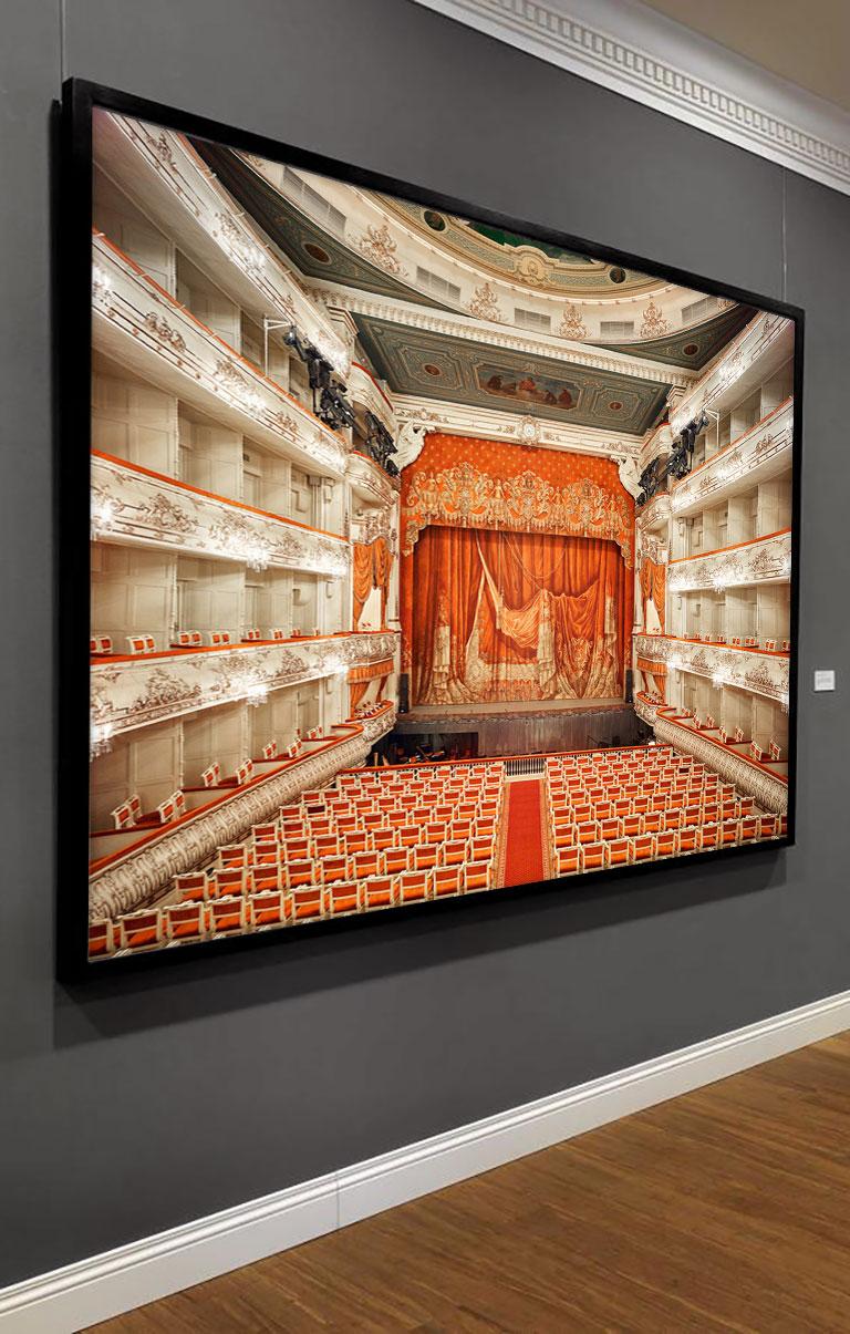 David Burdeny – Mikhailovsky Theatervorhang, St. Petersburg, Russland im Angebot 1