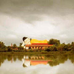 David Burdeny - Buda reclinado, Bago, Birmania, Fotografía 2011, Impreso después de