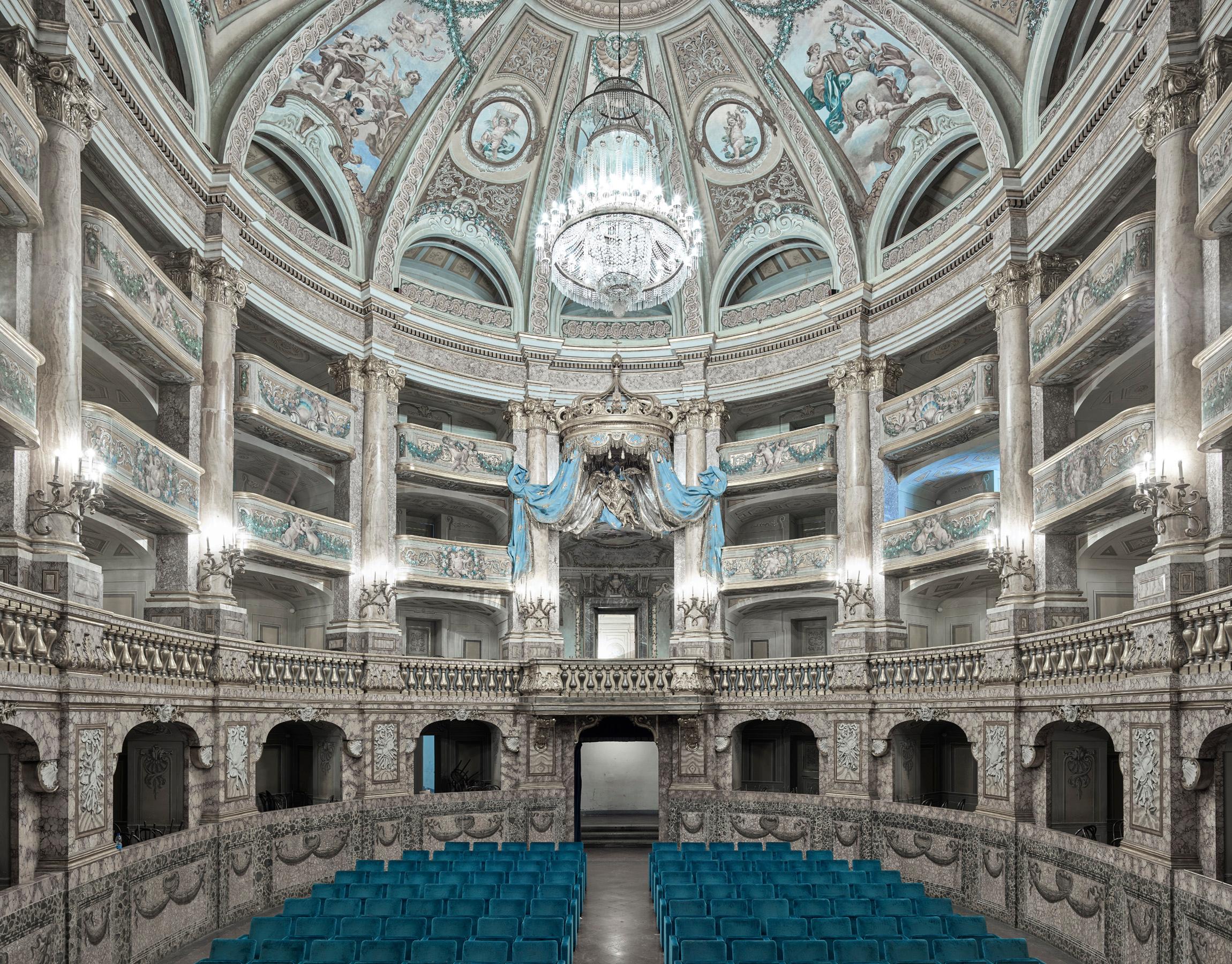 David Burdeny - Théâtre Reggia di Caserta, Italie, 2016, Imprimé d
après