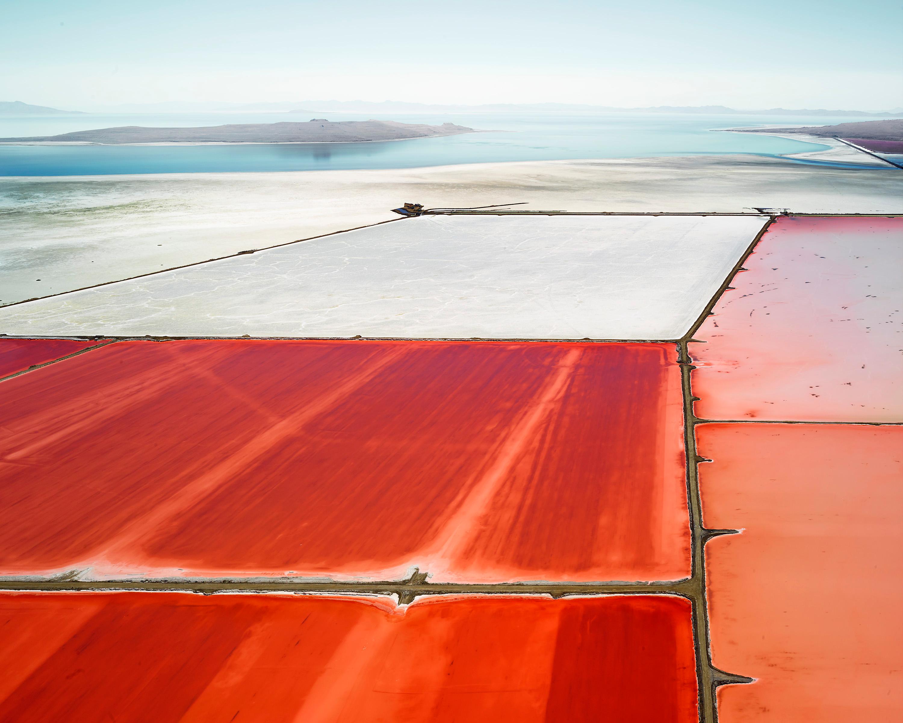 David Burdeny - Saltern Study 07, Great Salt Lake, UT, 2015, imprimé d
après