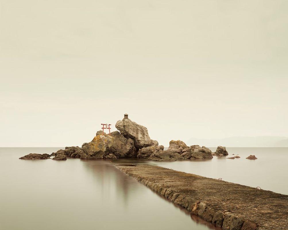 David Burdeny - Shrine, Omura Bay, Japon, photographie 2010, imprimée d
après