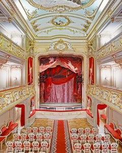 David Burdeny - Yusopf Theatre Curtain, Russie, photographie de 2015, imprimée d'après