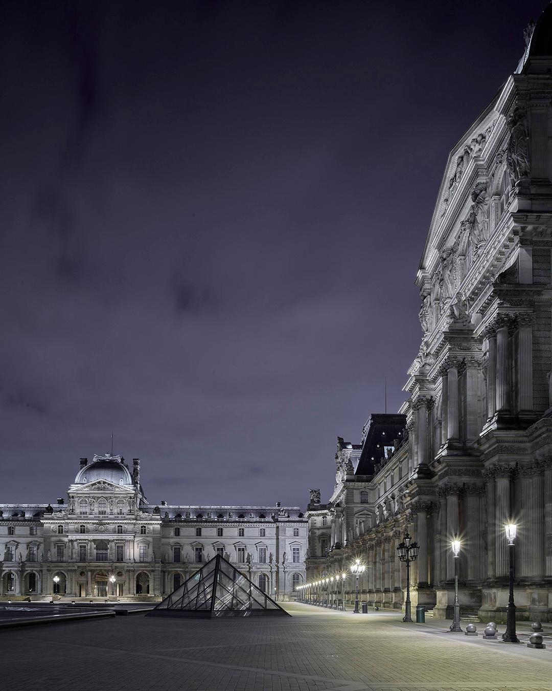 Louvre, Paris – Tirage pigmentaire d'archive, art contemporain, non encadré, 2010+