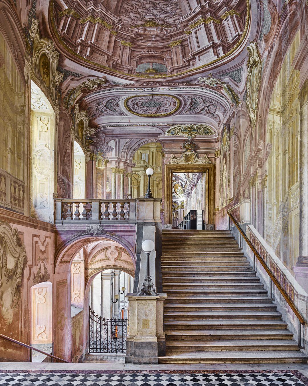 David Burdeny Color Photograph – Trompe L'oeil, Neapel, Italien