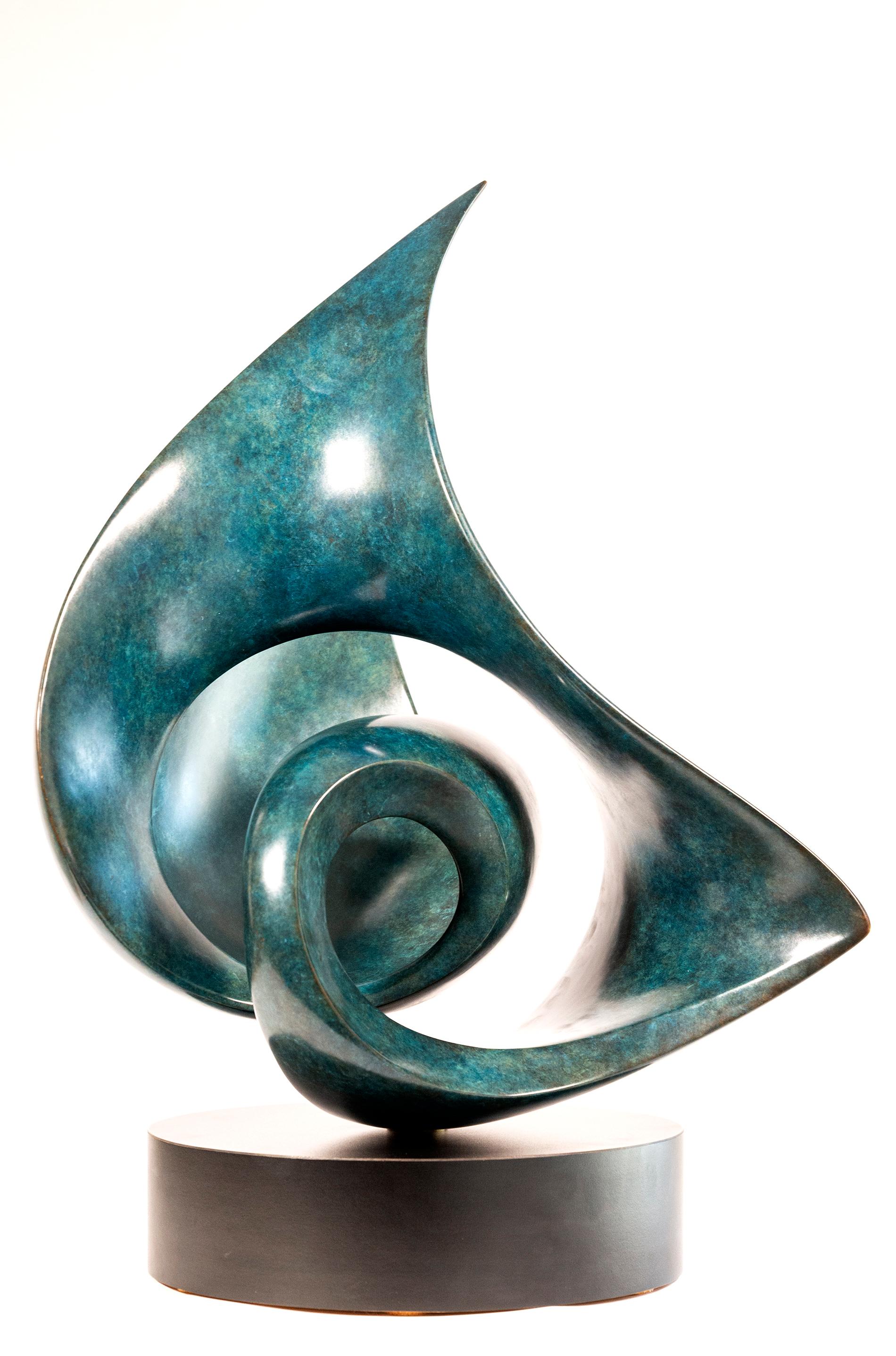 Eroica A.P. 1 - smooth, polished, abstract, contemporary, bronze sculpture - Sculpture by David Chamberlain