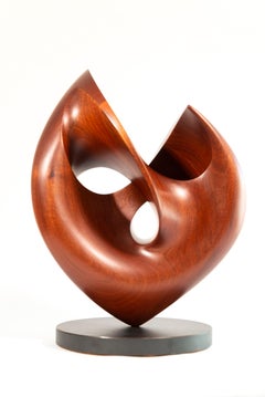 Senza Misura - sculpture lisse, polie, abstraite, contemporaine, en acajou