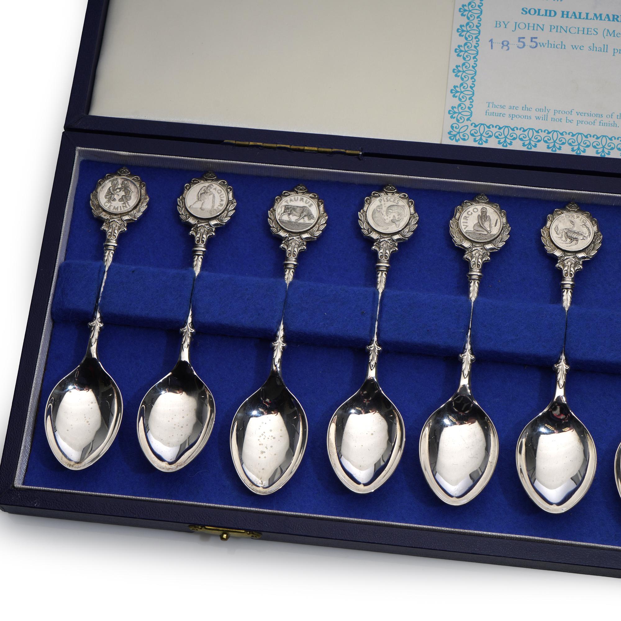 SILVER SPOONS by David Cornell 12 Zodiac signs V In Good Condition For Sale In Braintree, GB