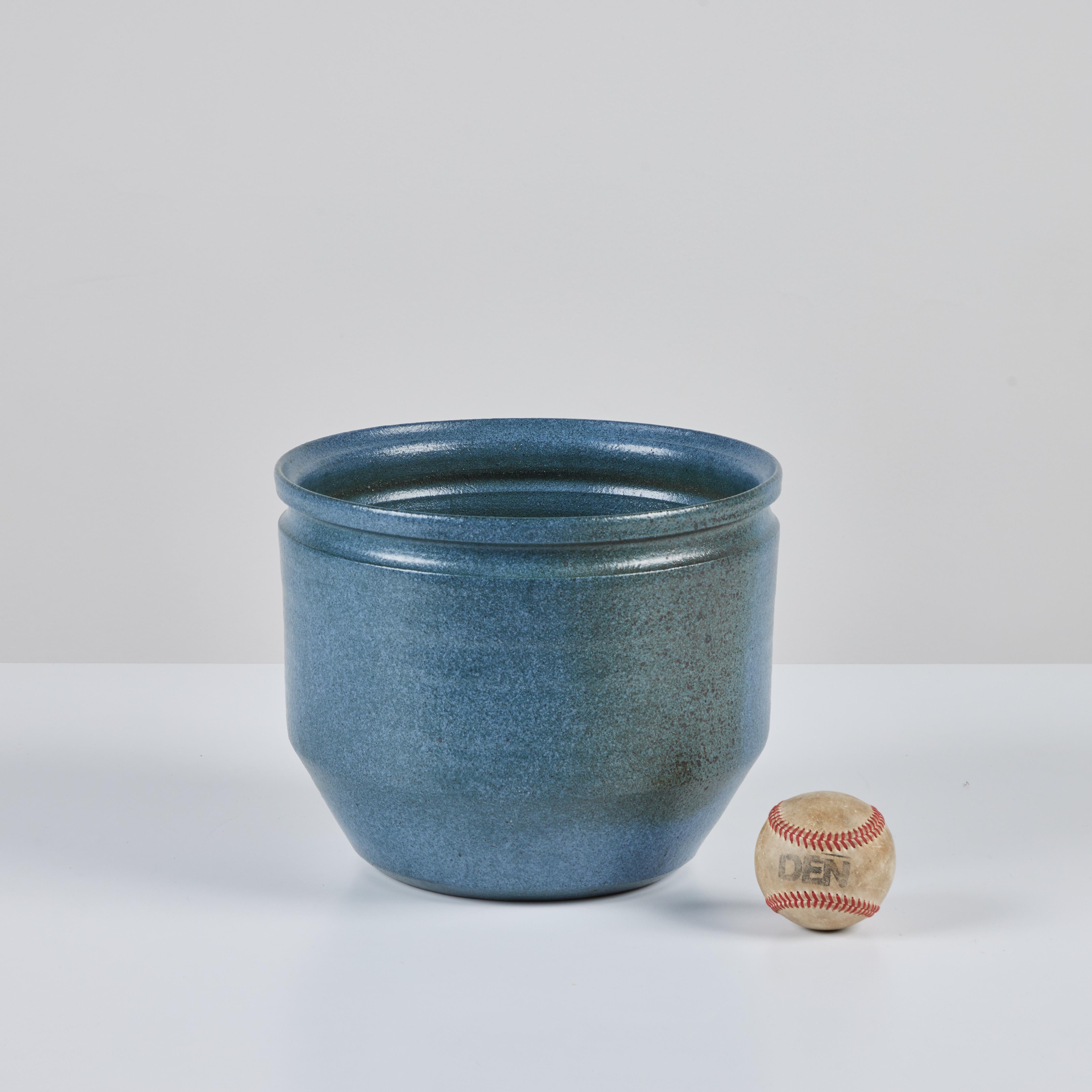 Mid-Century Modern David Cressey and Robert Maxwell Blue Speckle Glazed Planter for Earthgender
