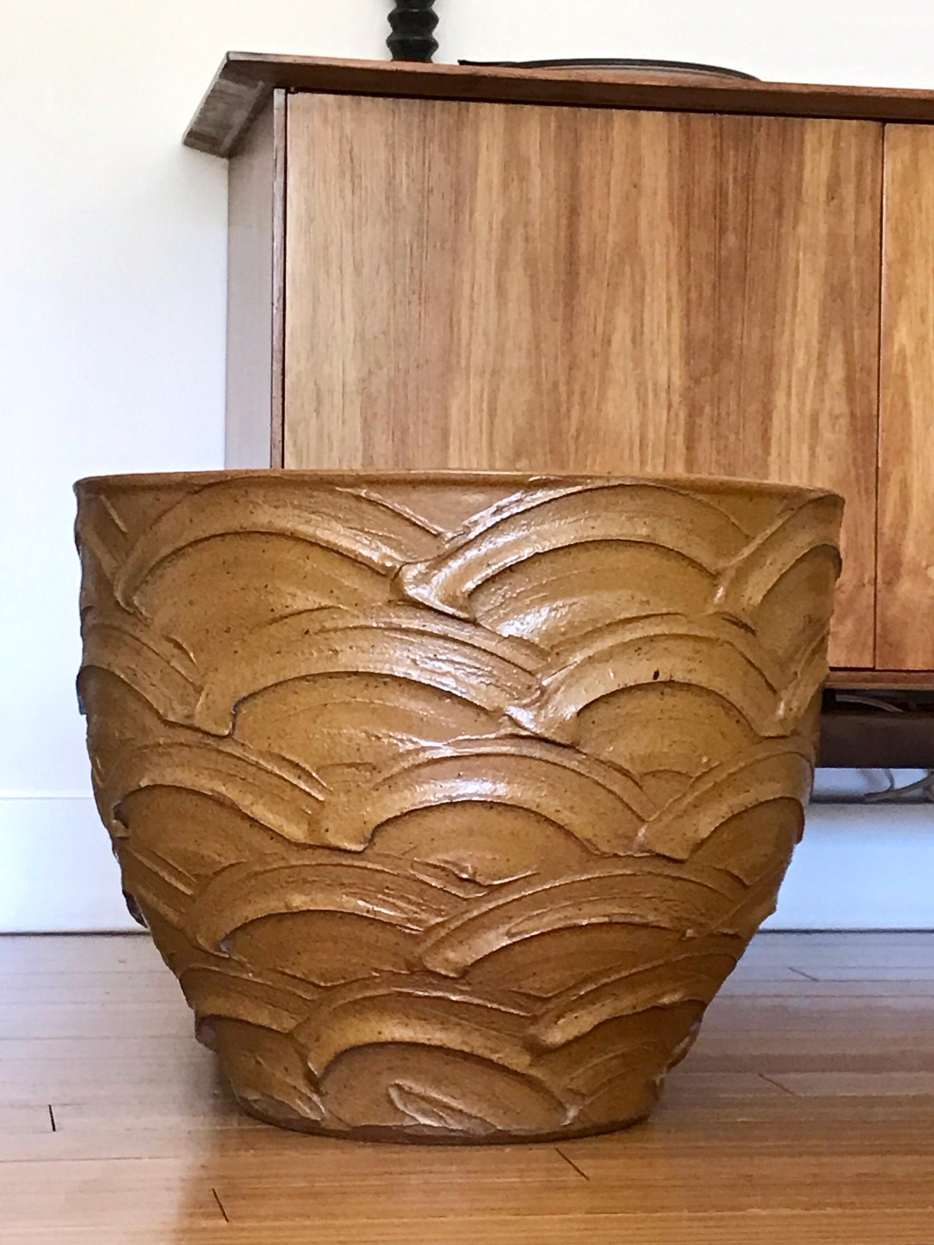 A great California design planter.
Handcrafted reduction fired stoneware with Cressey's own 