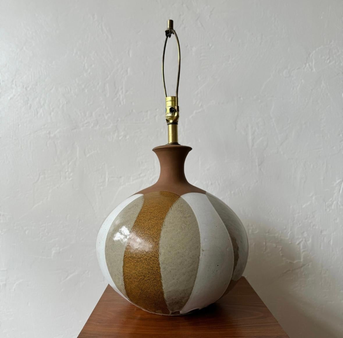 Mid-Century Modern David Cressey Drip Glaze Ceramic Table Lamp For Sale