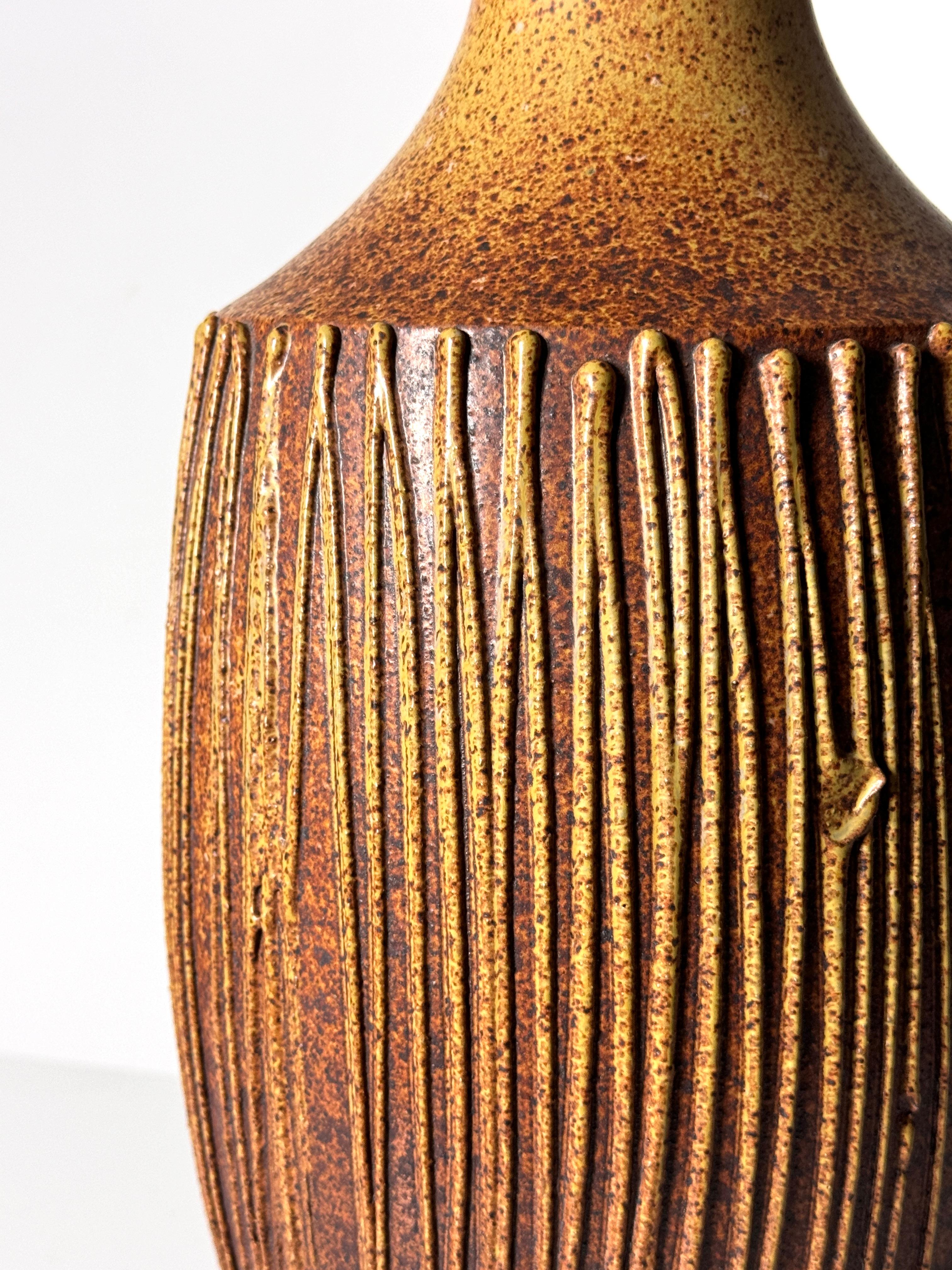 Fin du 20e siècle David Cressey Drip Glaze Stoneware Ceramic Table Lamp for Architectural Pottery (lampe de table en grès pour poterie architecturale) en vente