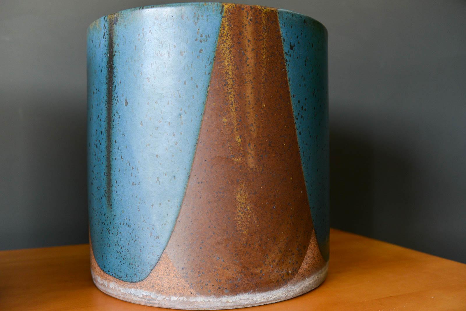 David Cressey for Architectural Pottery Pro/Artisan Blue Flame Glaze Planters In Good Condition In Costa Mesa, CA