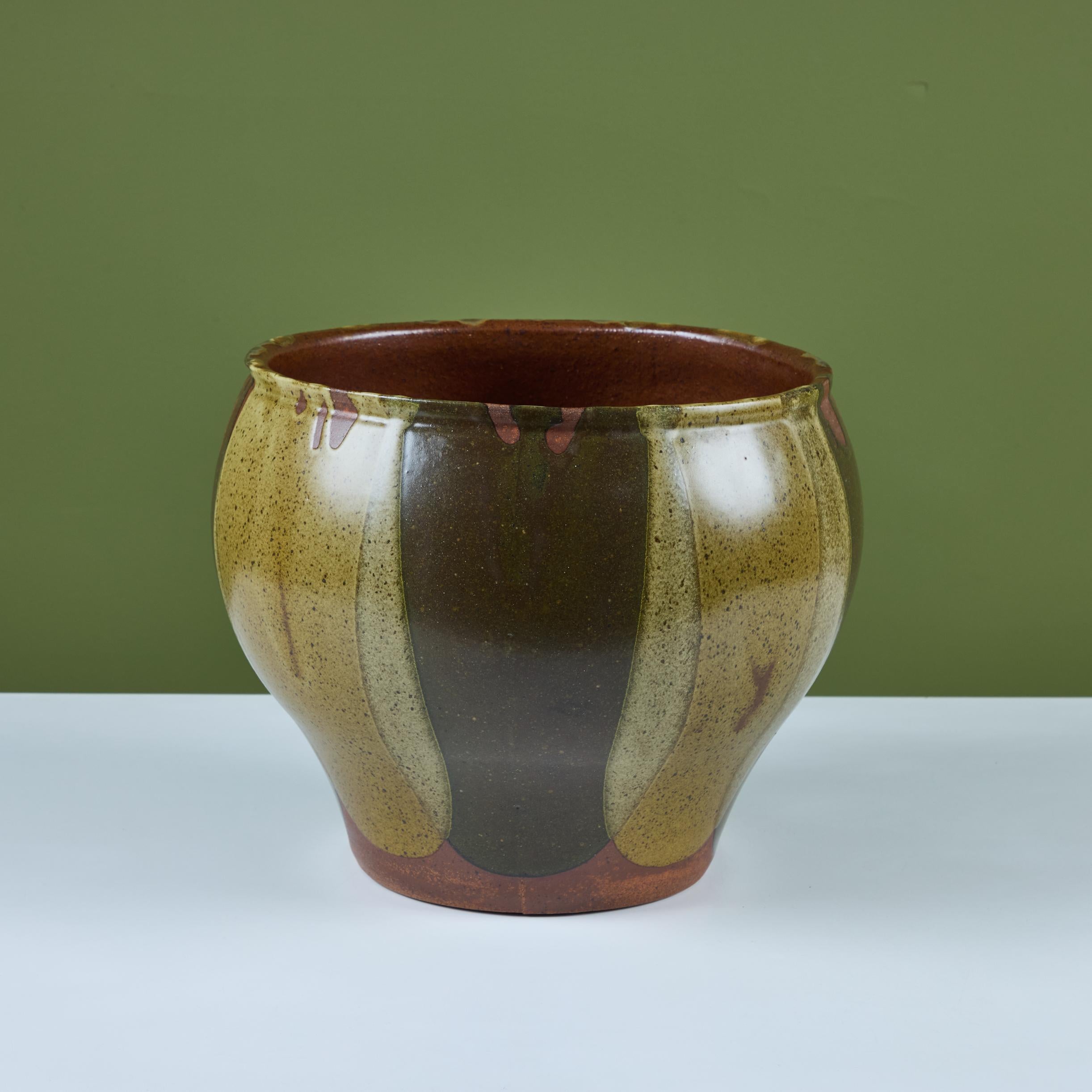 Grünes Flammenglasiertes Pflanzgefäß von David Cressey für Architectural Pottery (Glasiert) im Angebot
