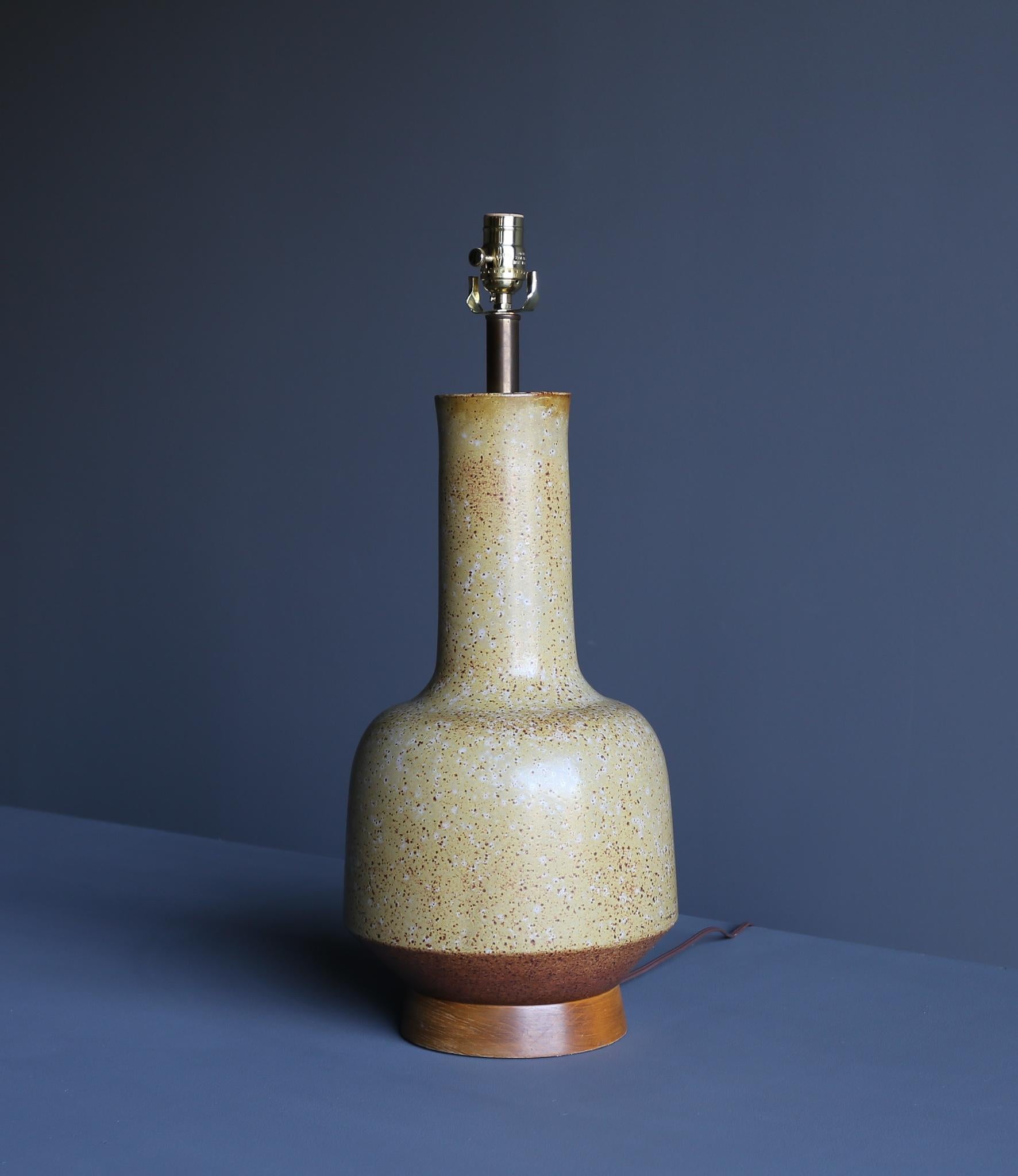 Lampe en cramique  grande chelle de David Cressey, vers 1970 en vente 11