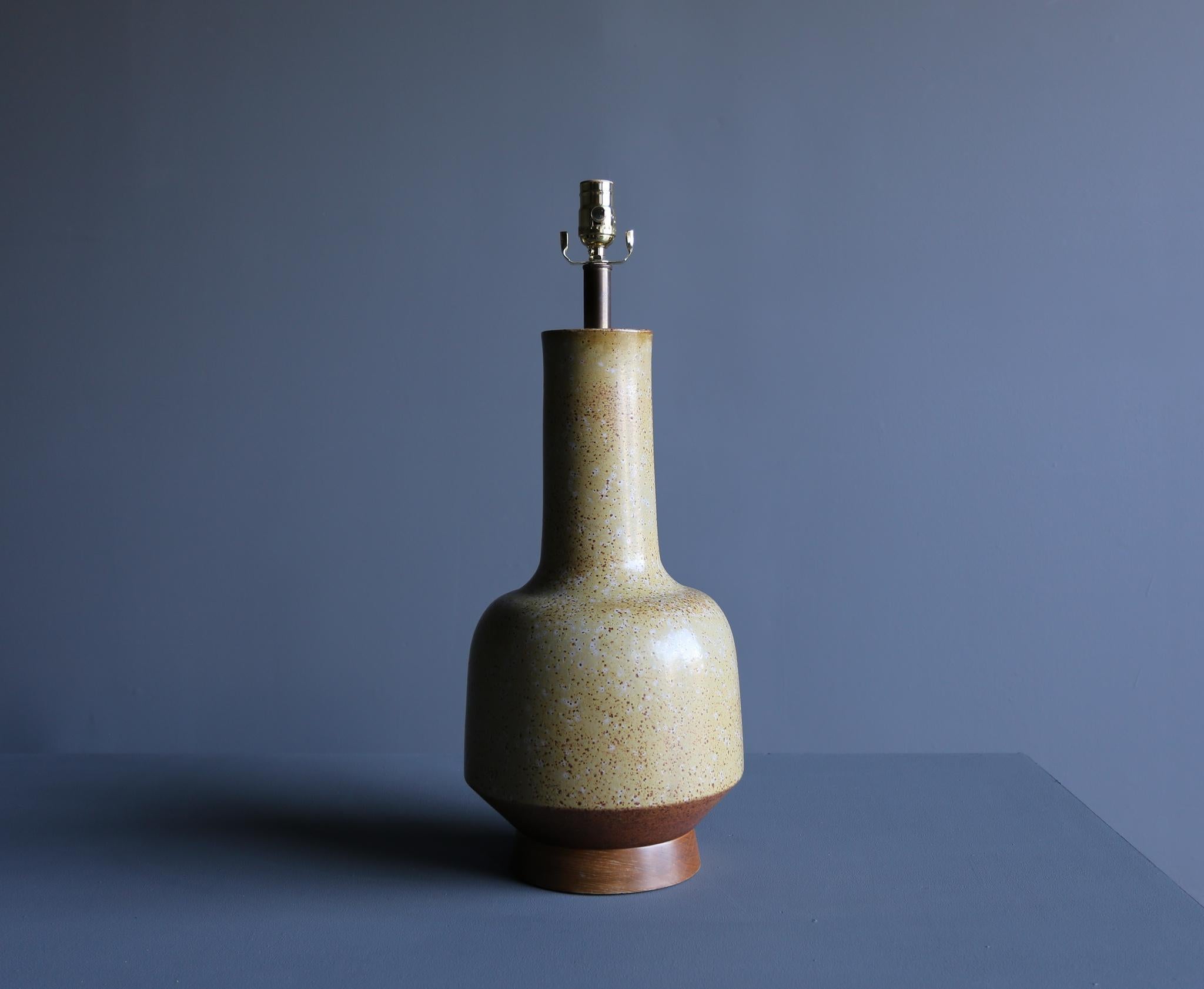 Lampe en cramique  grande chelle de David Cressey, vers 1970 en vente 12