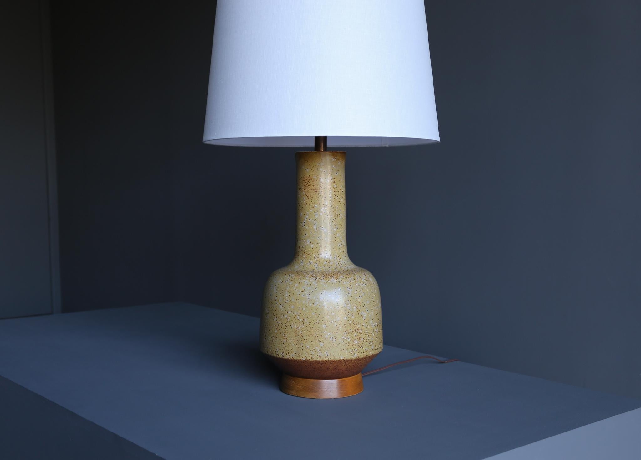 American David Cressey Large Scale Ceramic Lamp, circa 1970 For Sale