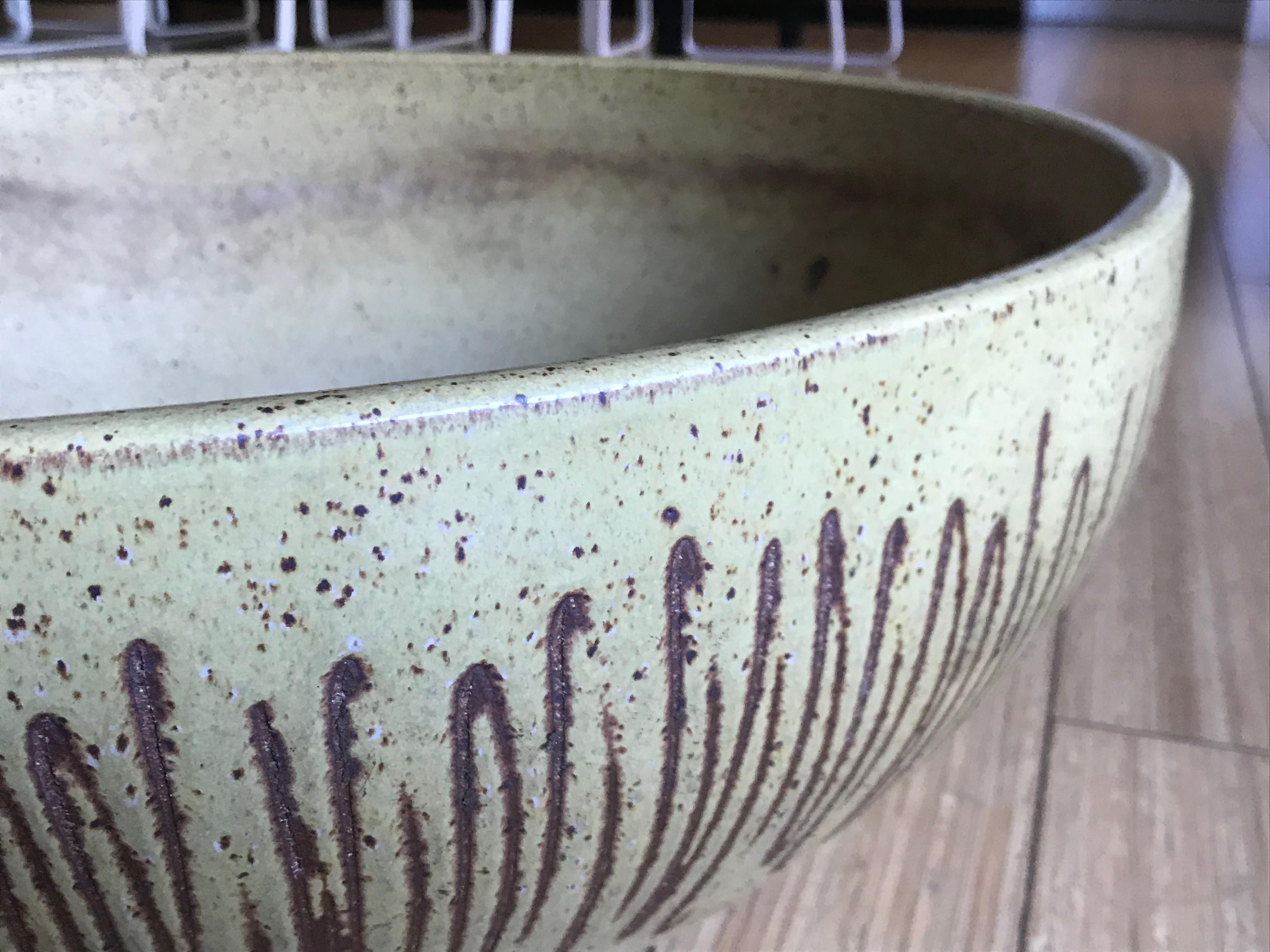 Large Stoneware 'Sgraffito' Planter David Cressey   In Good Condition For Sale In Los Angeles, CA