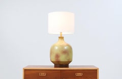 Lampe de table en céramique Pro Artisan vert olive David Cressey pour Architectural Potte