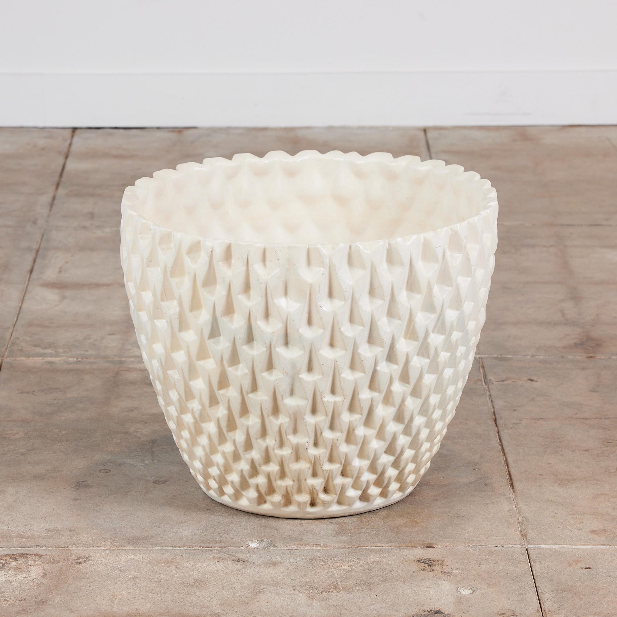 David Cressey Phoenix-1 Pflanzgefäß in weißer Glasur für Architectural Pottery (Keramik) im Angebot