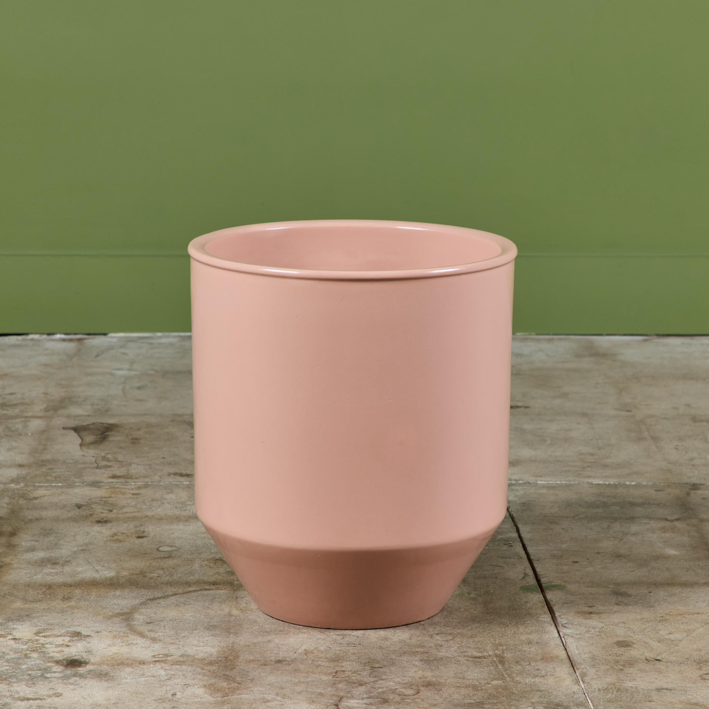 David Cressey Pink Glazed Bullet Planter pour Architectural Pottery en vente 3