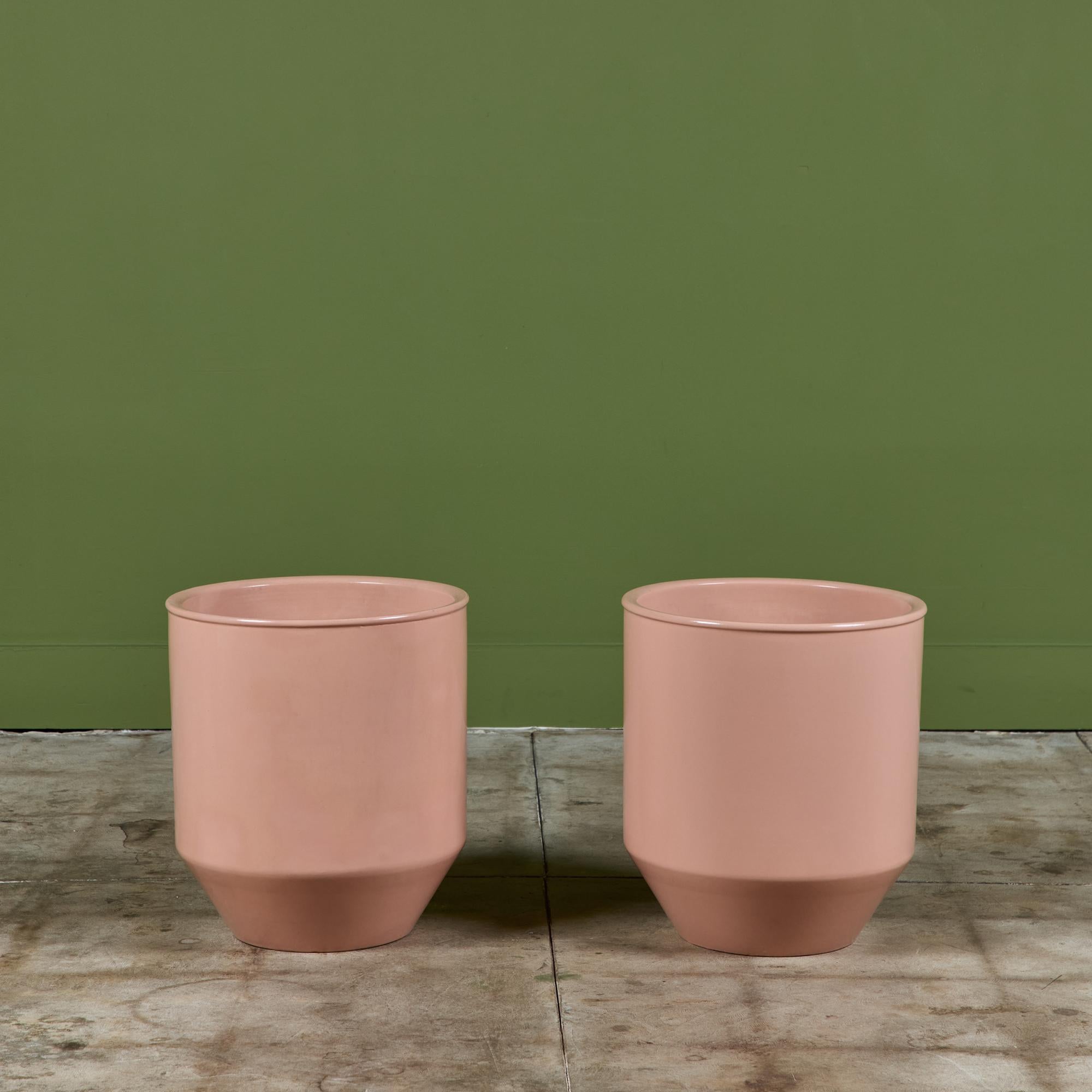 Mid-Century Modern David Cressey Pink Glazed Bullet Planter pour Architectural Pottery en vente
