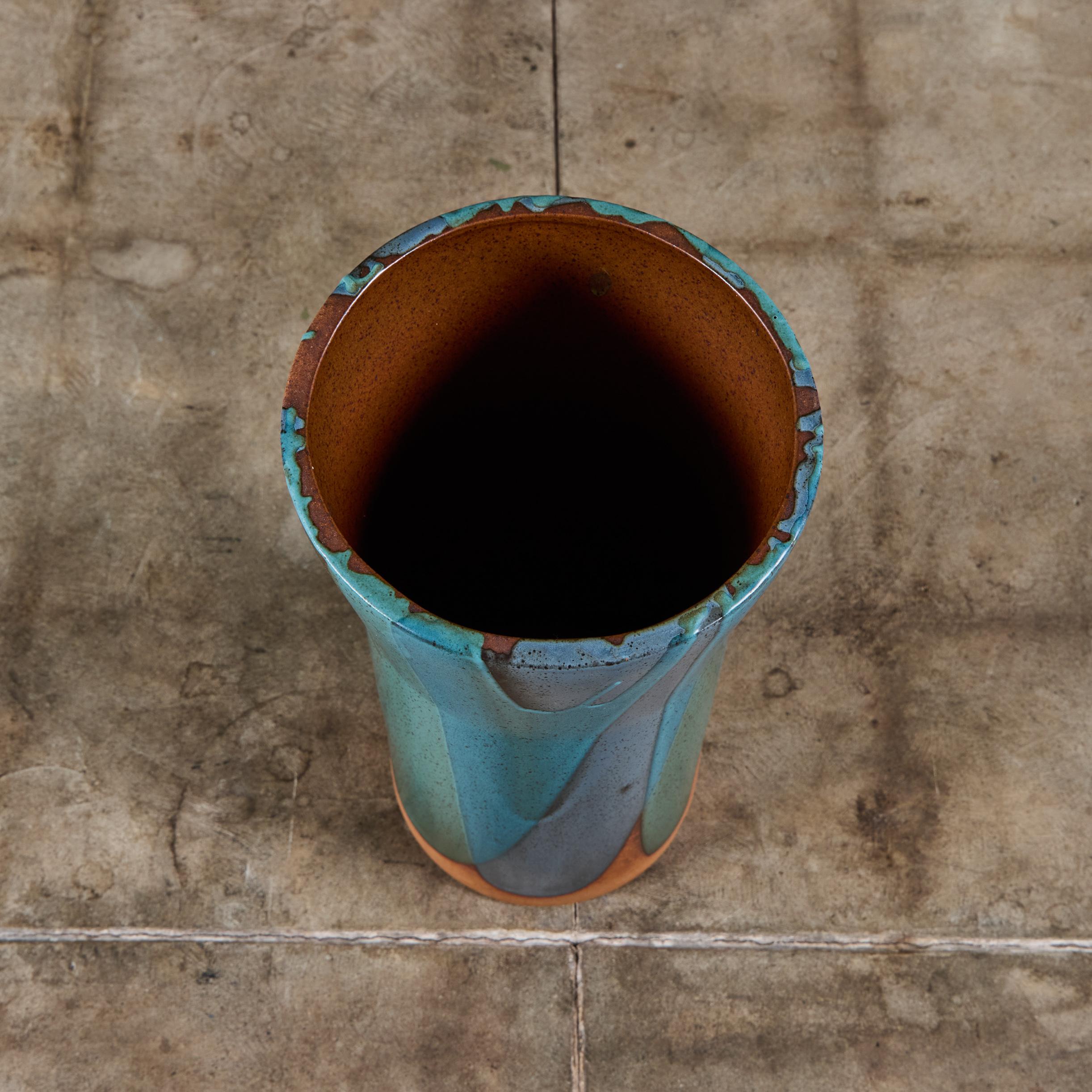 David Cressey Pro/Artisan Urna di sabbia blu smaltata a fiamma per Architectural Pottery in vendita 2