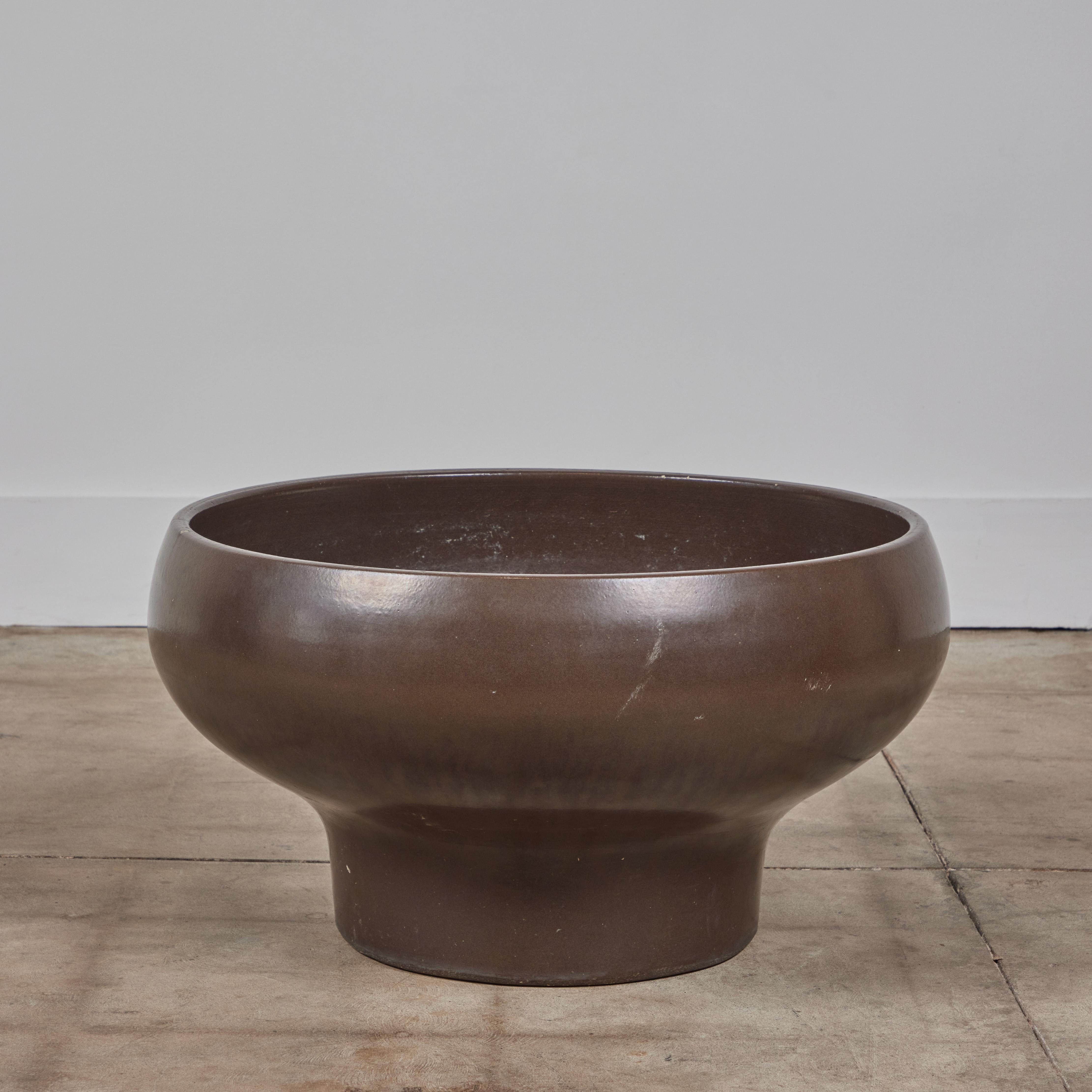 Mid-Century Modern David Cressey Pro/Artisan Mocha Glazed Bowl Planter for Architectural Pottery For Sale