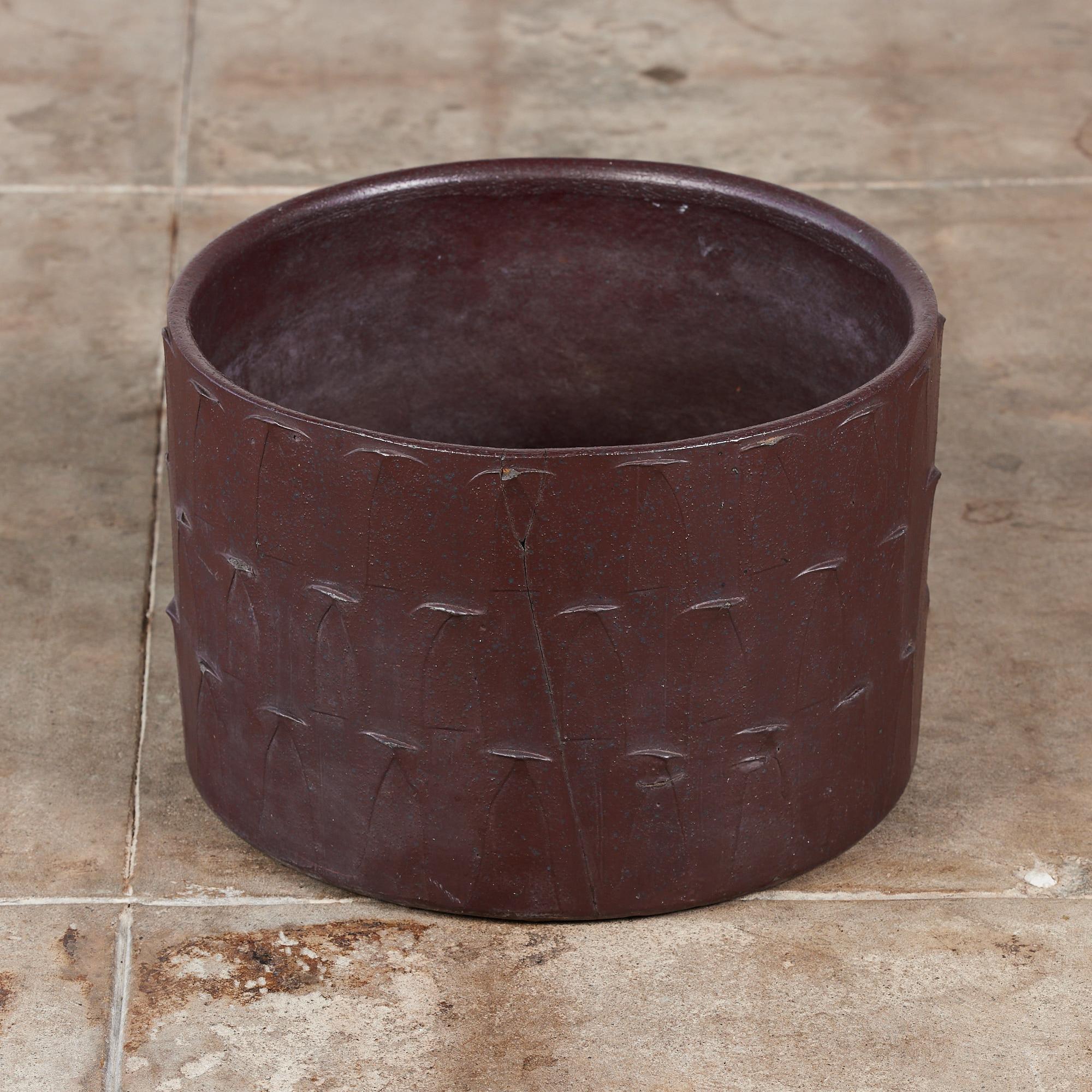 Mid-20th Century David Cressey Ribbed Plum Glazed Pro/Artisan Planter for Architectural Pottery