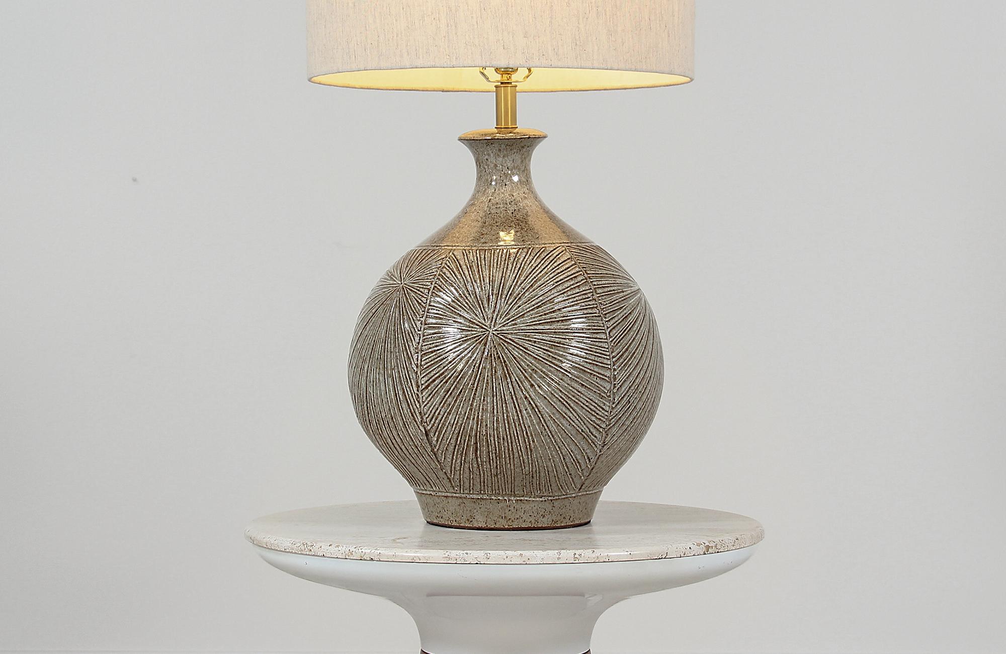 David Cressey & Robert Maxwell Ceramic Table Lamp for Architectural Pottery 3